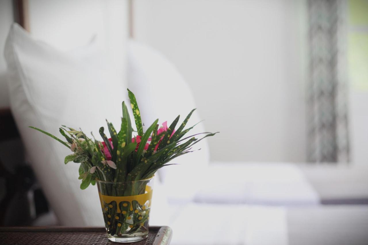 Hotel Jardin De La Paix Moroni Ngoại thất bức ảnh