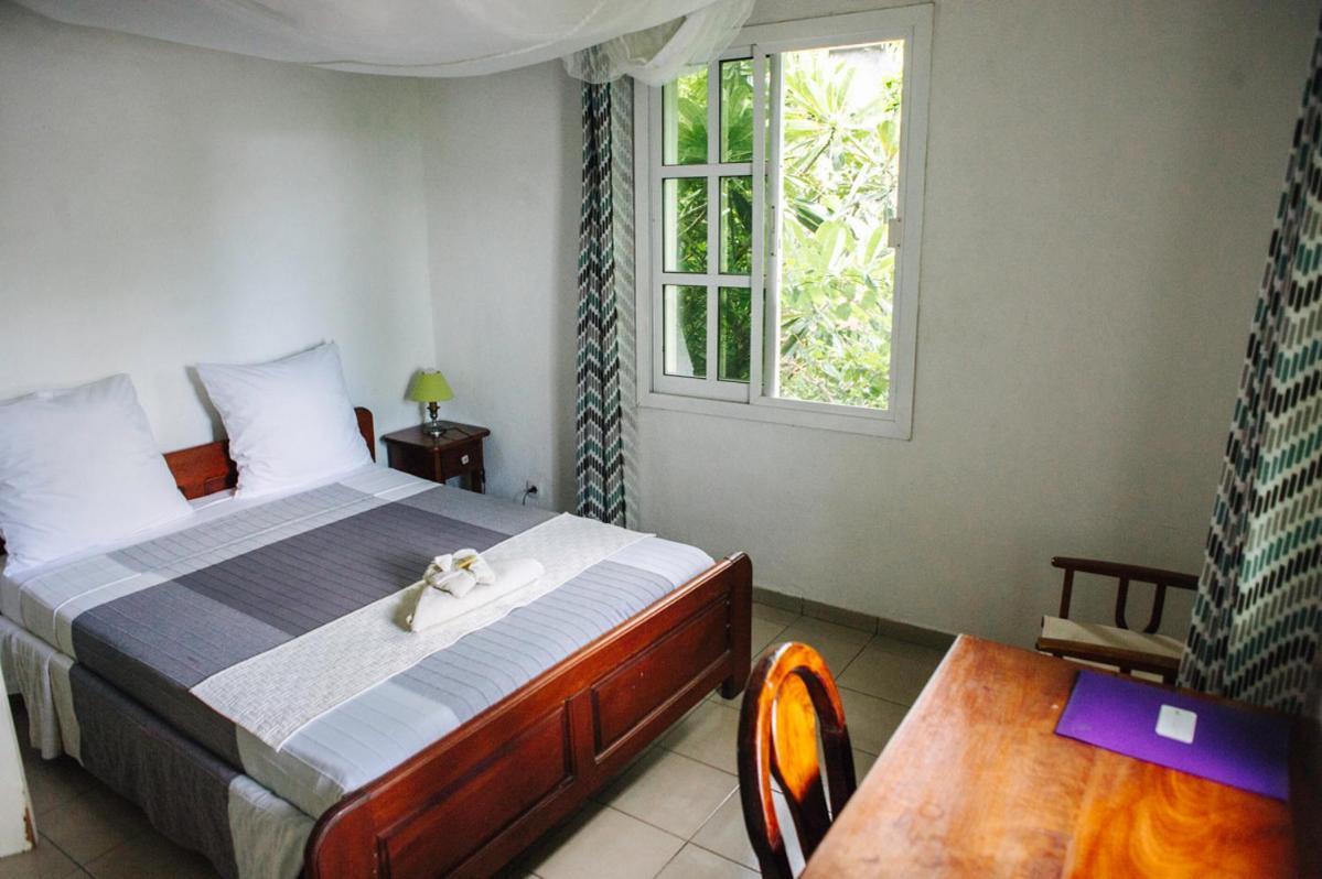 Hotel Jardin De La Paix Moroni Ngoại thất bức ảnh