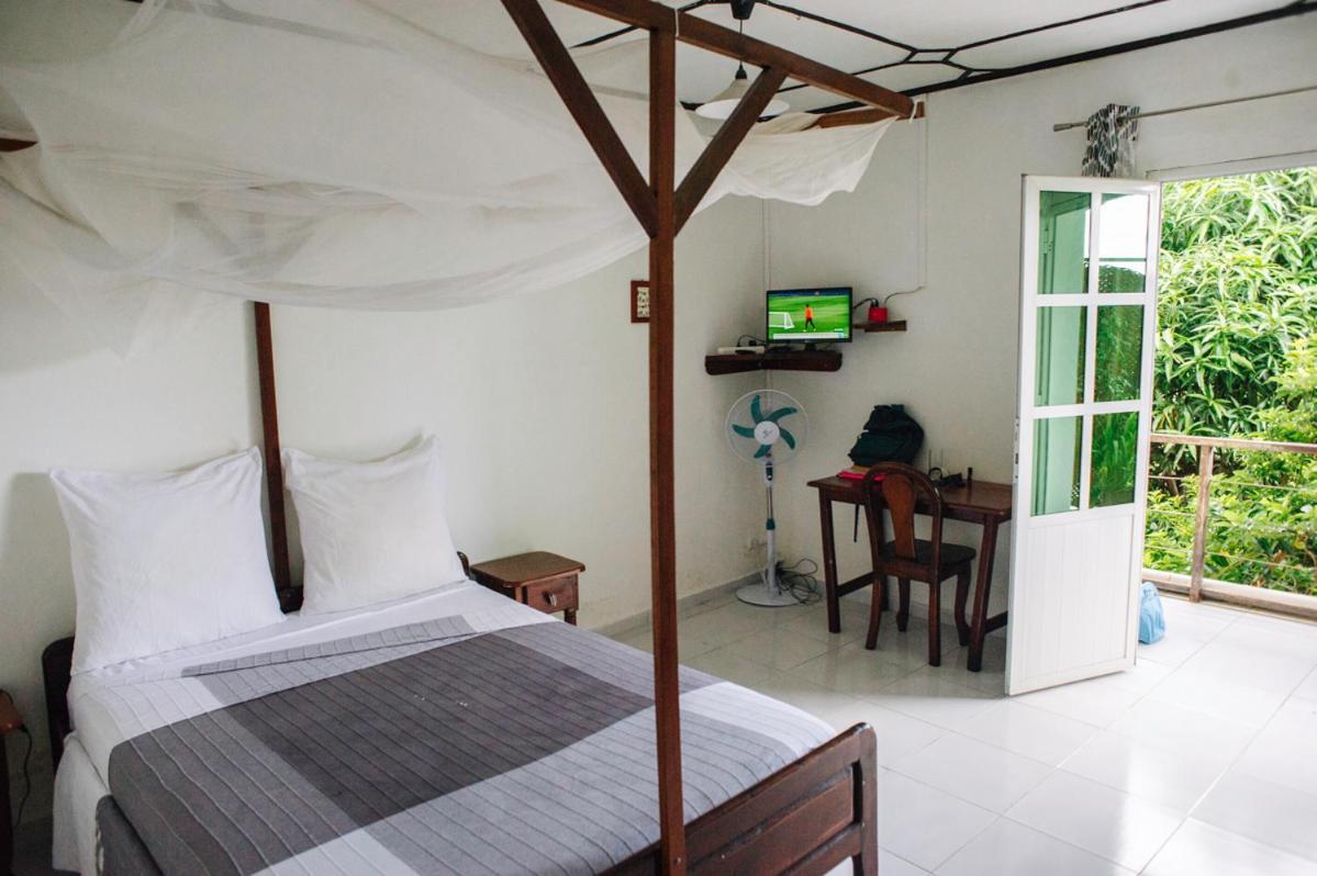 Hotel Jardin De La Paix Moroni Ngoại thất bức ảnh