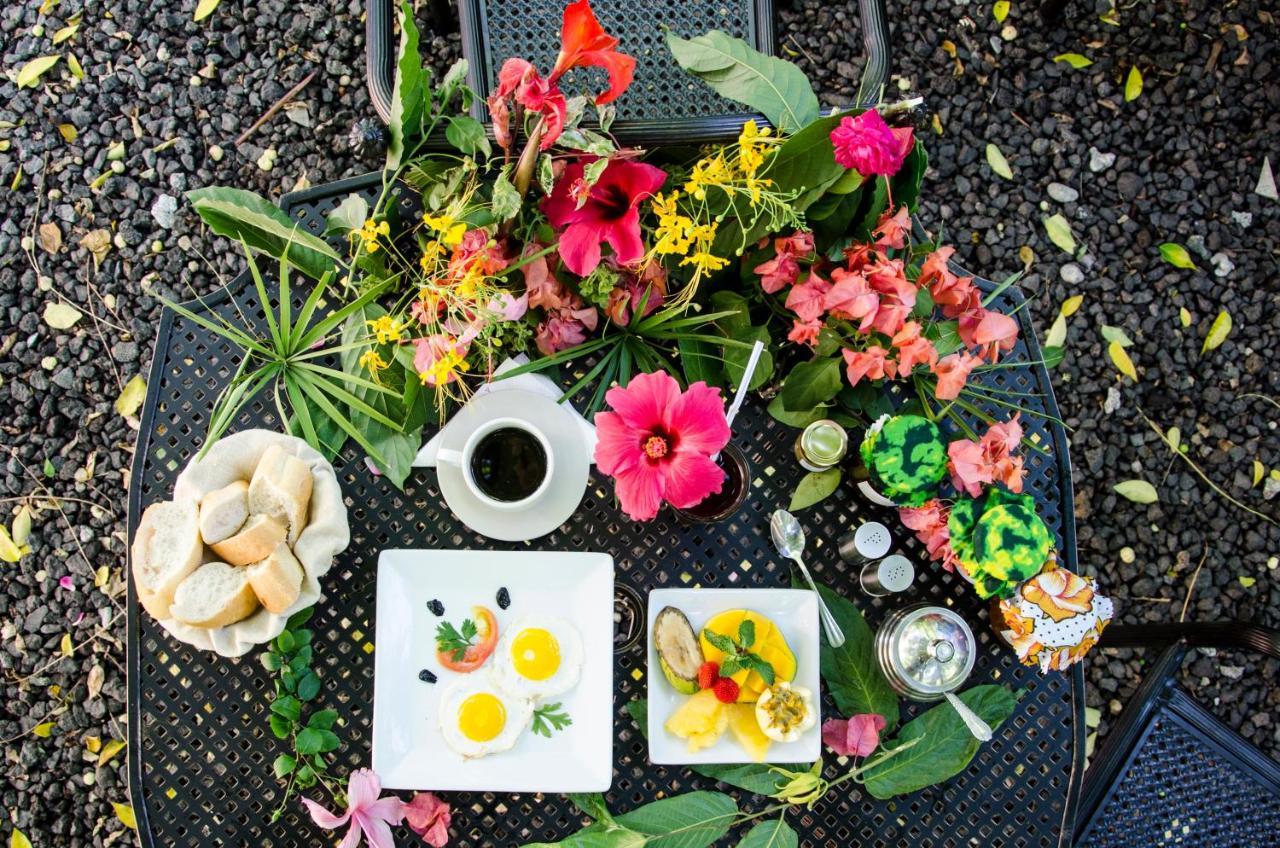 Hotel Jardin De La Paix Moroni Ngoại thất bức ảnh